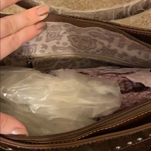 NWT Purse Made for Concealed Carry - Picture 8 of 10